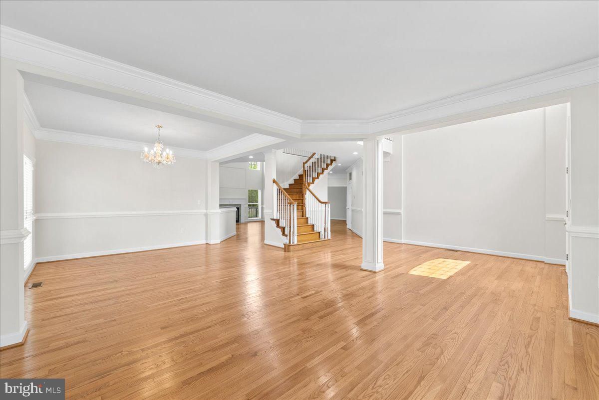 Chandelier, Empty room, Interior, Recessed Lighting, Wood Texture Flooring