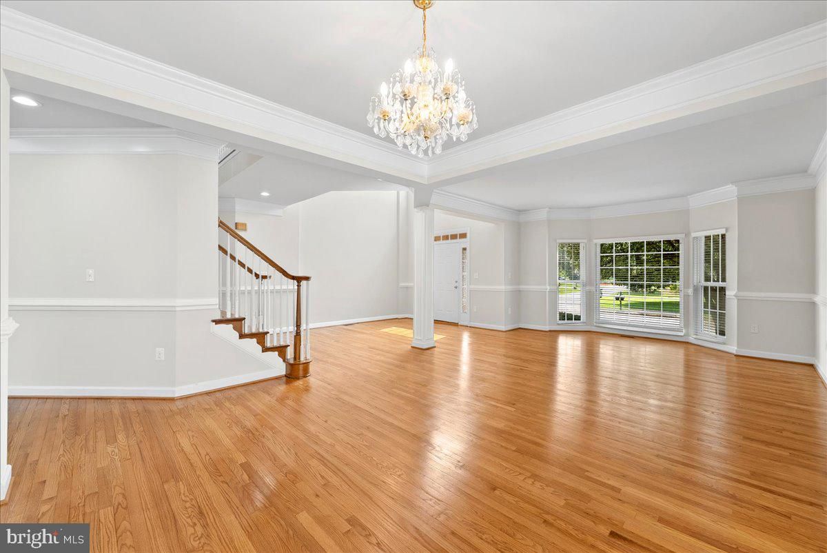 Chandelier, Empty room, Interior, Recessed Lighting, Wood Texture Flooring