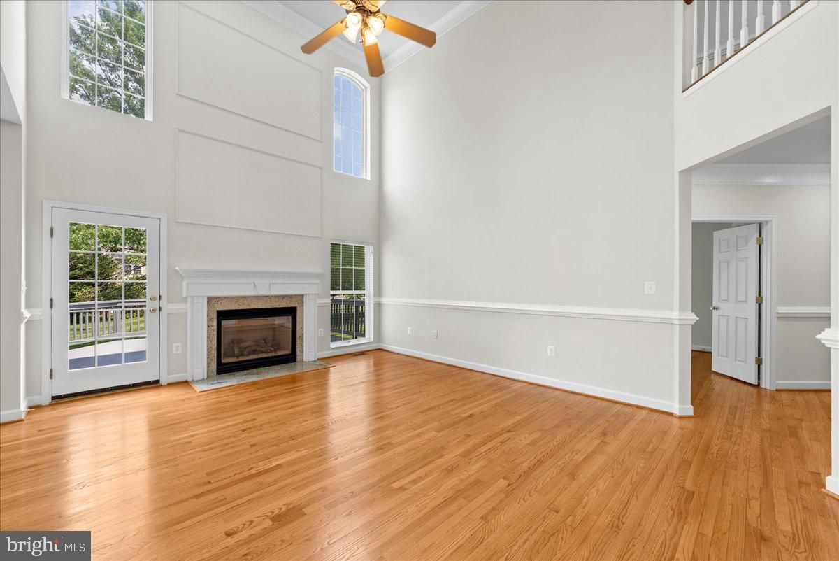 Empty room, Fireplace, Interior, Wood Texture Flooring