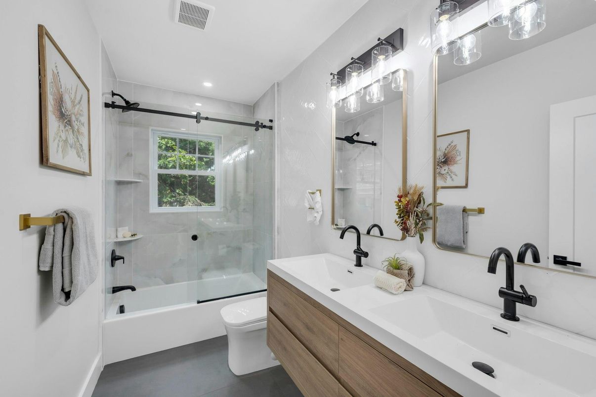 Bathroom, Dual Sink Vanities, Glass Shower, Interior, Recessed Lighting