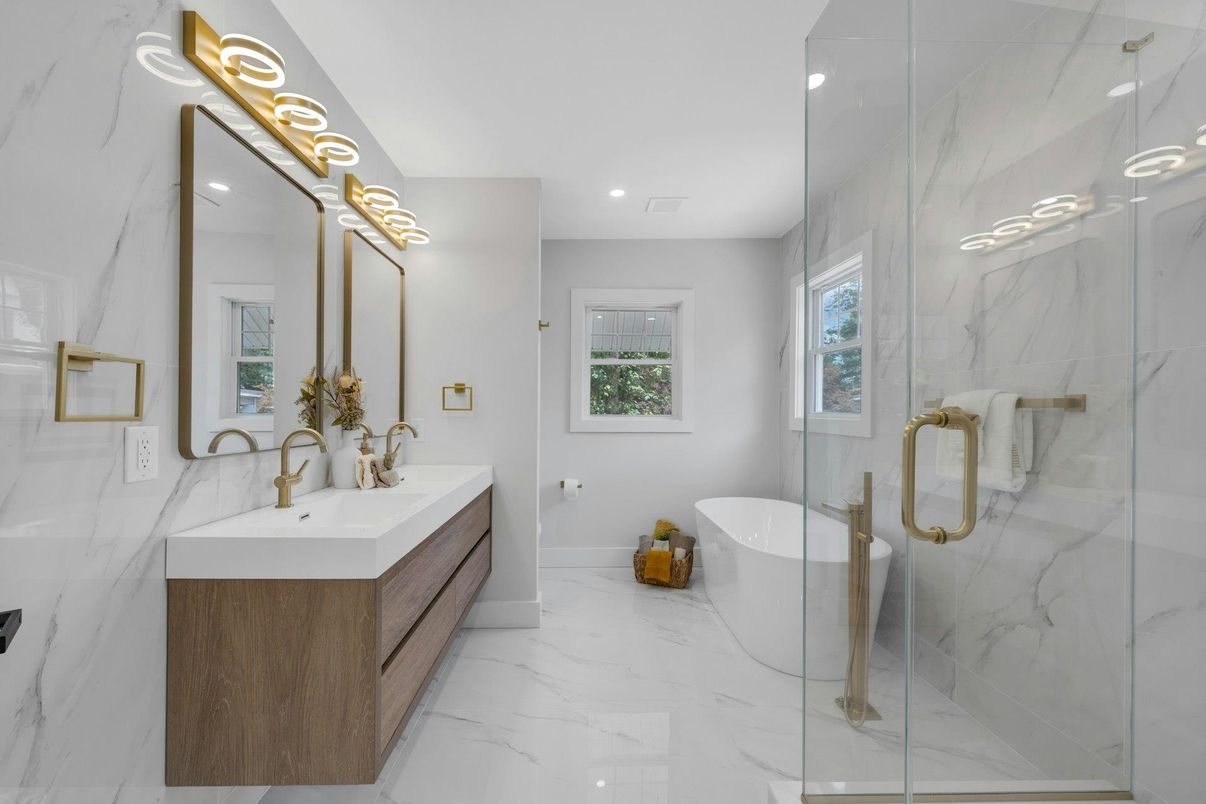 Bathroom, Dual Sink Vanities, Free Standing Baths, Glass Shower, Interior, Marble, Marble Walls, Recessed Lighting