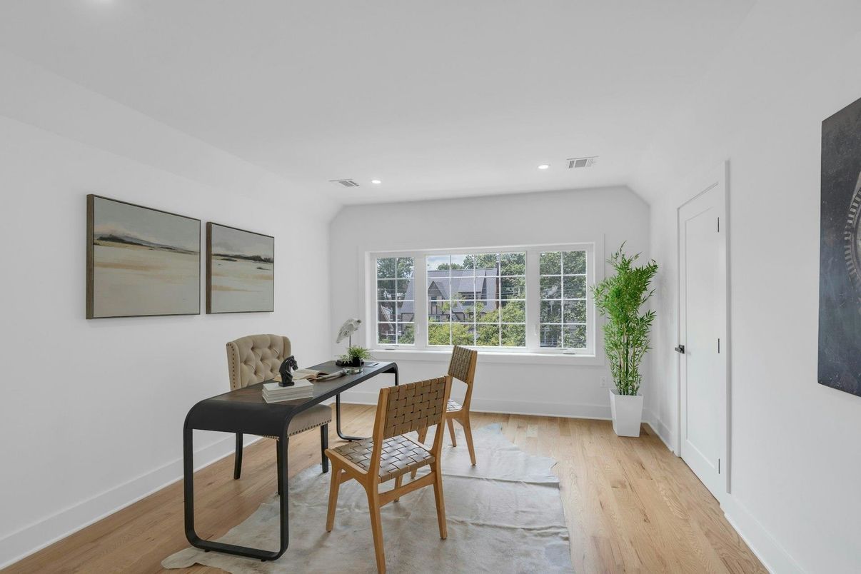 Home Office, Interior, Recessed Lighting, Wood Texture Flooring
