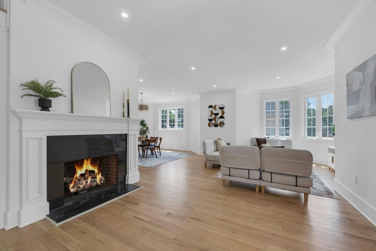 Dining room, Fireplace, Interior, Living room, Pendant Lights, Recessed Lighting, Wood Texture Flooring