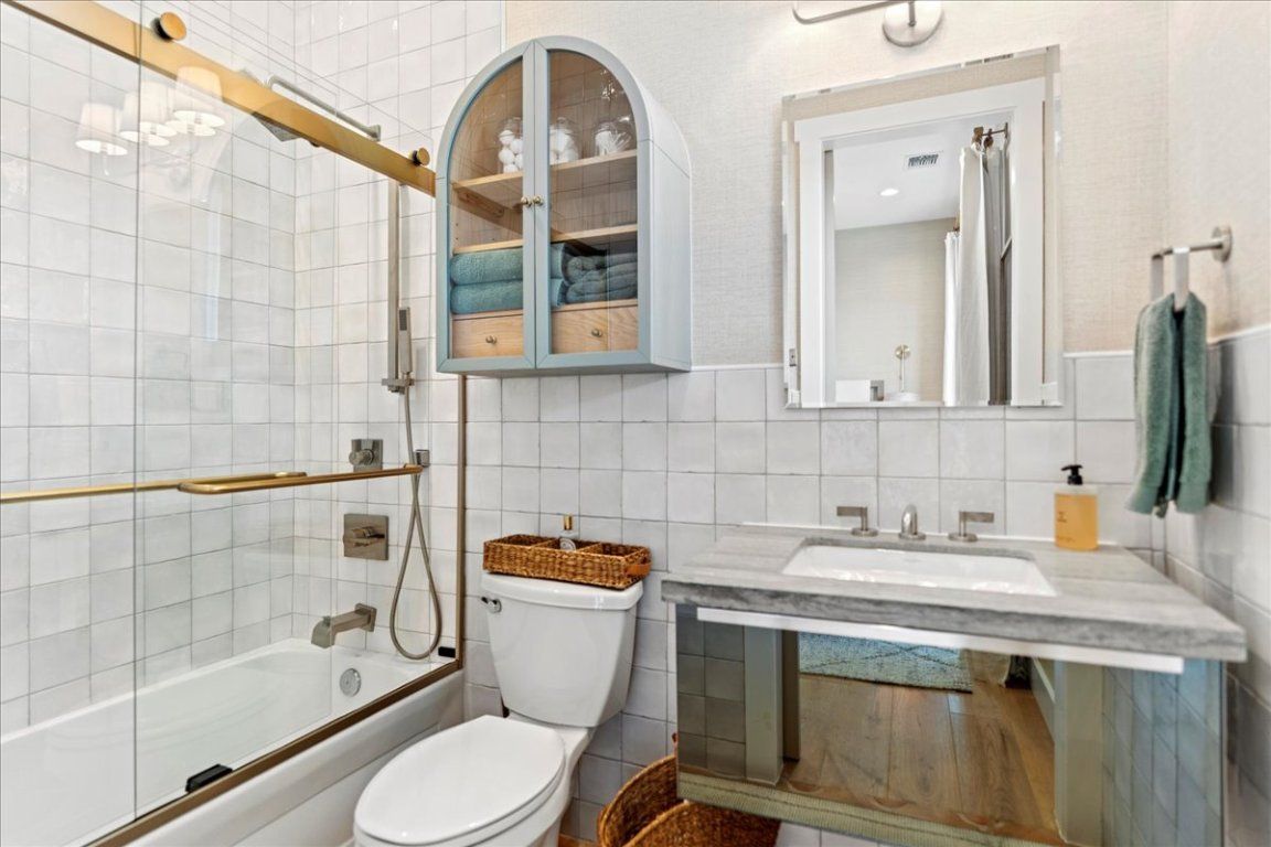 Bathroom, Glass Shower, Interior