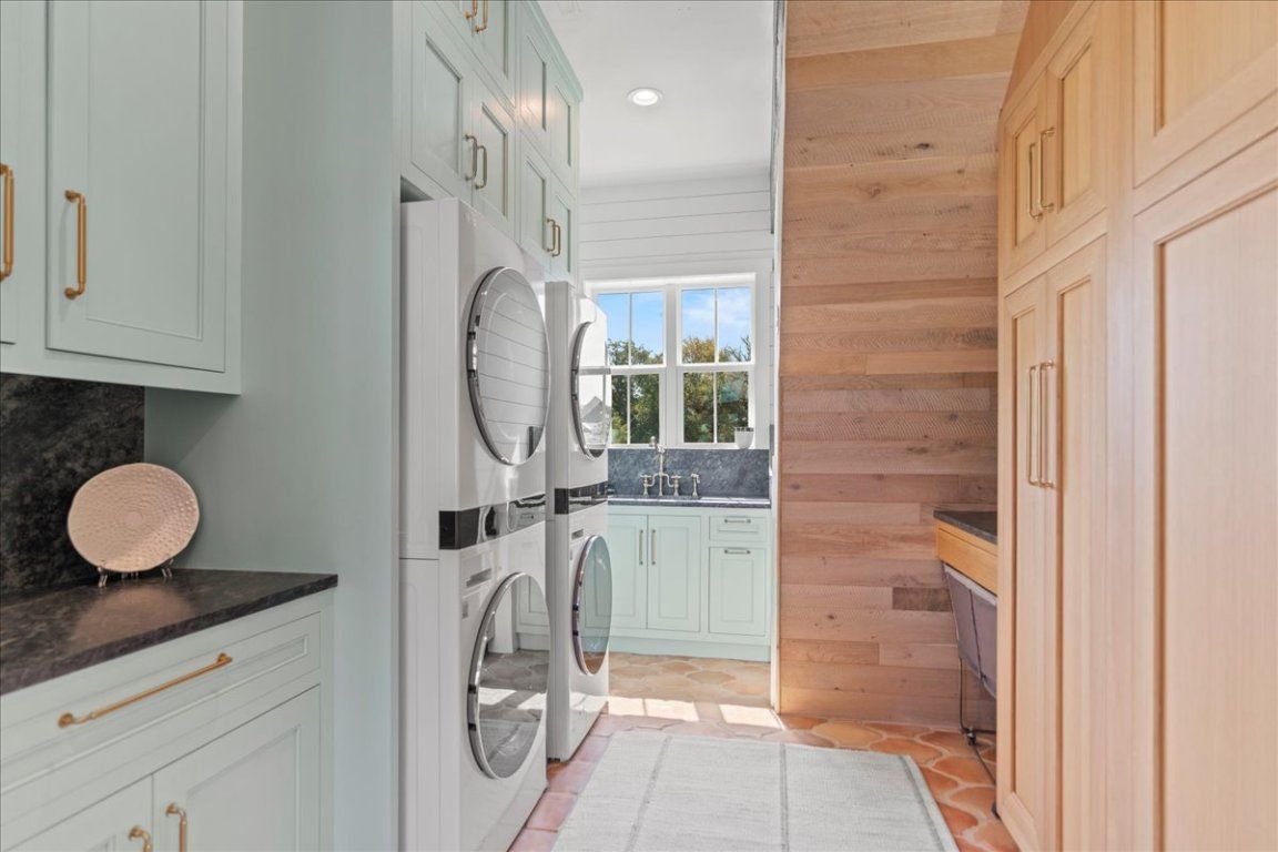 Interior, Recessed Lighting, Utility Closets, Washer, Wooden Walls