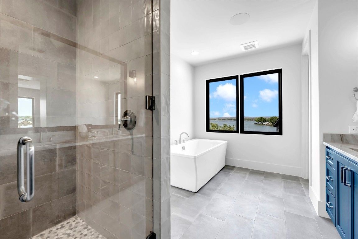 Bathroom, Free Standing Baths, Glass Shower, Interior, Recessed Lighting, Water