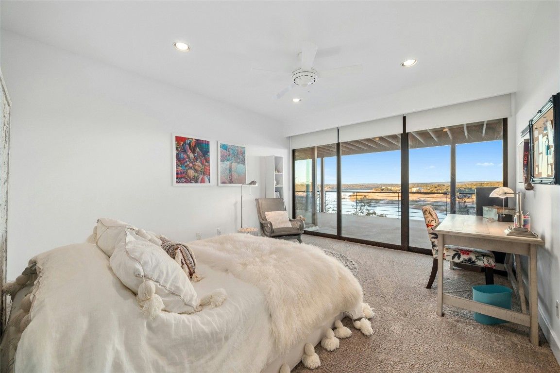 Bedroom, Home Office, Interior, Recessed Lighting, Water