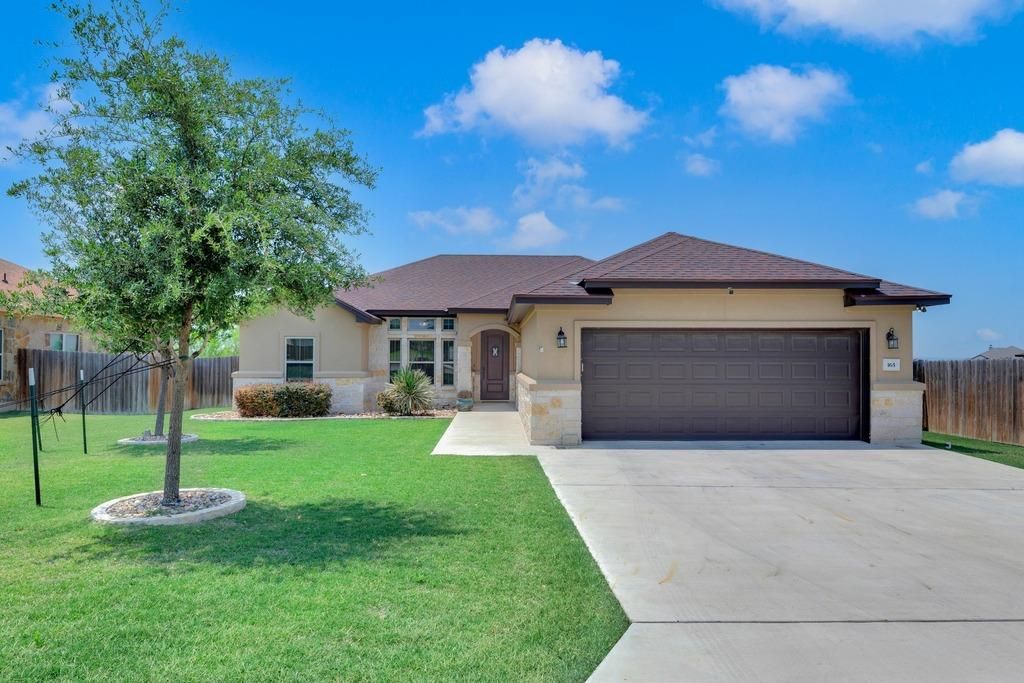 Attached, Backyard, Exterior, Facade, Ranch