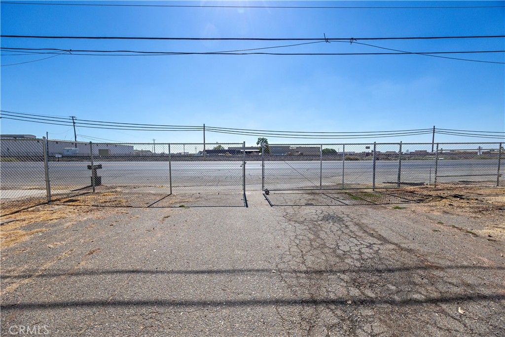 Exterior, Tennis Courts