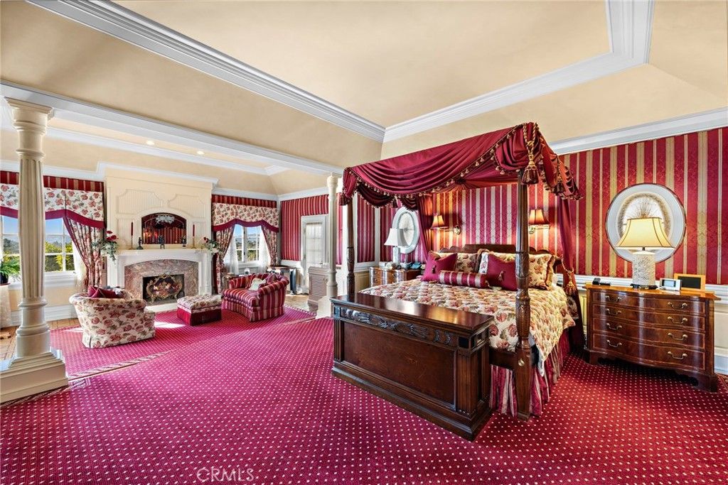 Bedroom, Fireplace, Interior, Recessed Lighting