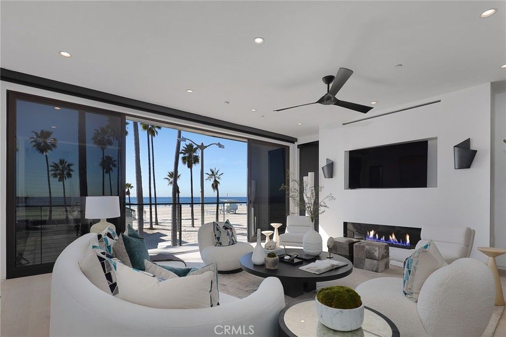 Fireplace, Interior, Living room, Recessed Lighting, Water