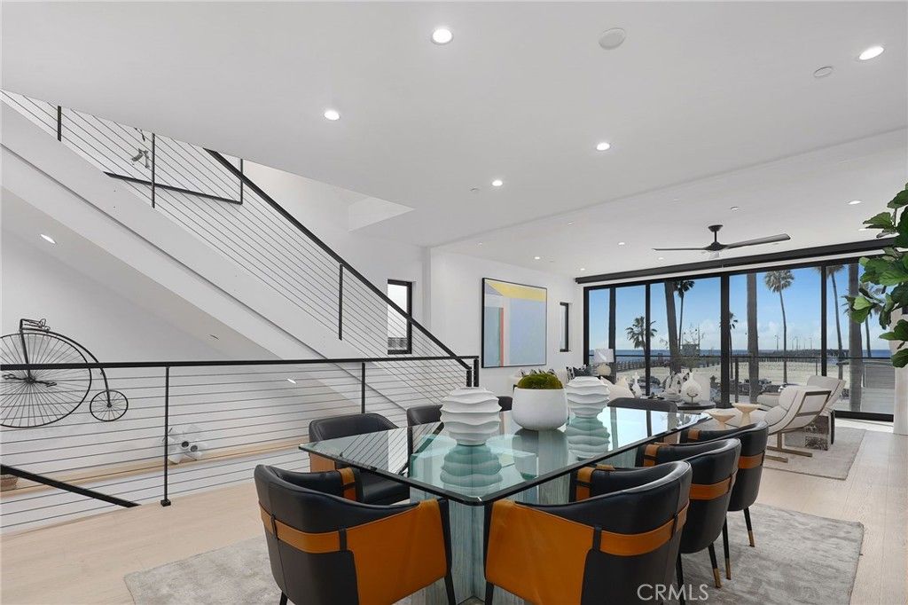 Dining room, Interior, Recessed Lighting, Water, Wood Texture Flooring
