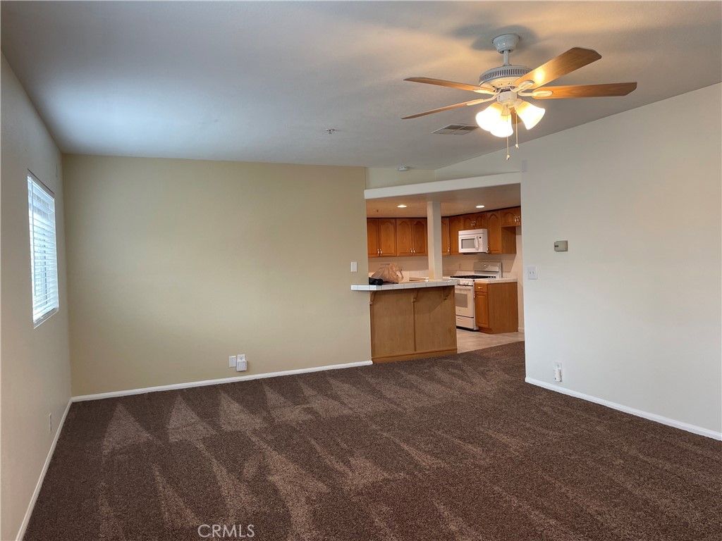 Empty room, Interior, Kitchen, Recessed Lighting