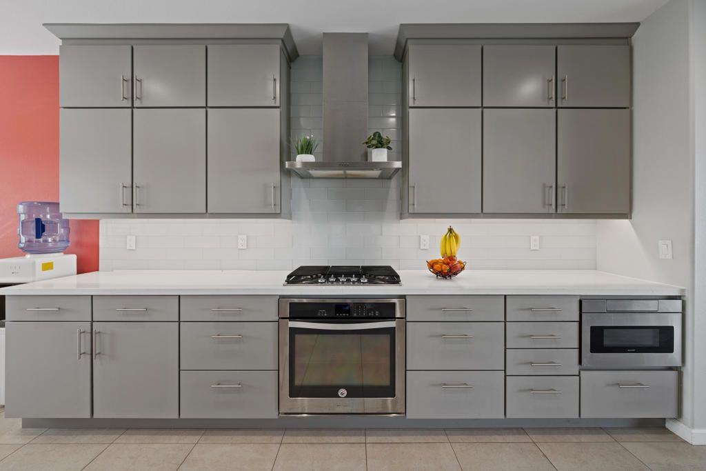 Interior, Kitchen, Stainless Steel Appliances