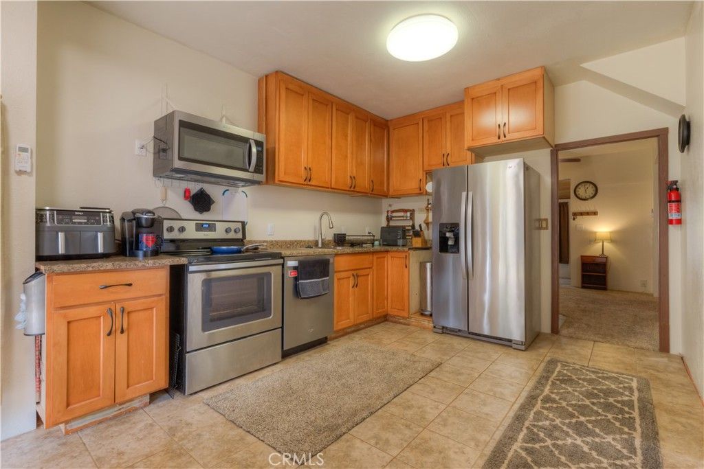 Interior, Kitchen, Stainless Steel Appliances