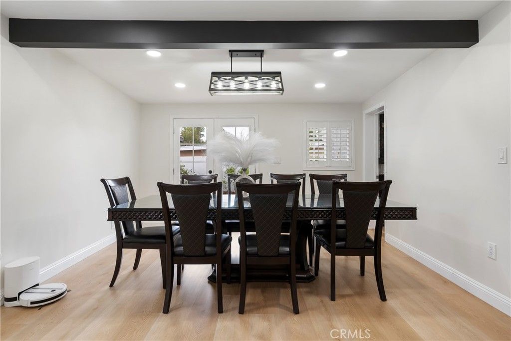 Dining room, Interior, Pendant Lights, Recessed Lighting, Wood Texture Flooring