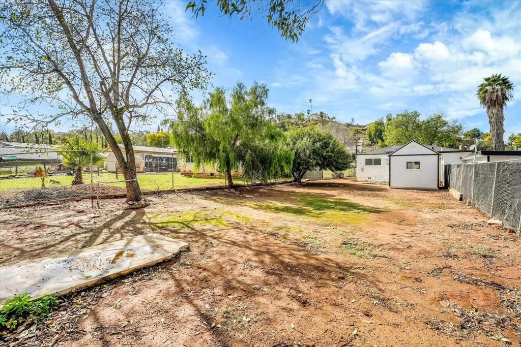 Backyard, Detached Garage, Exterior