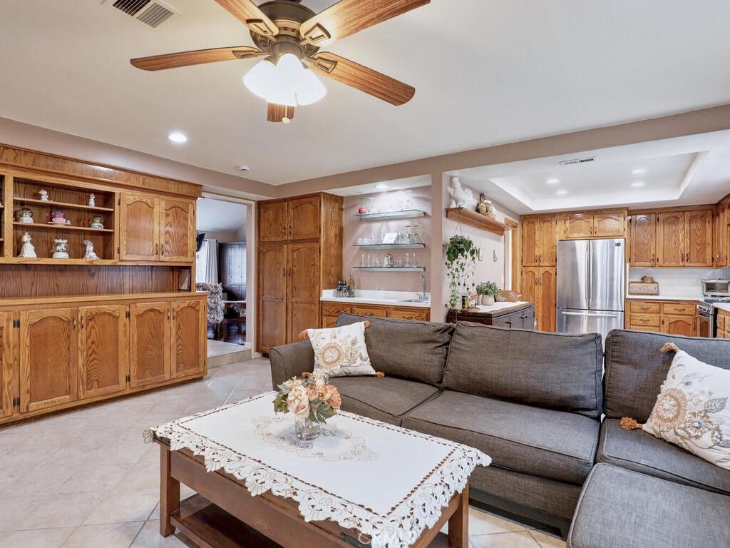Interior, Kitchen, Living room, Recessed Lighting, Stainless Steel Appliances