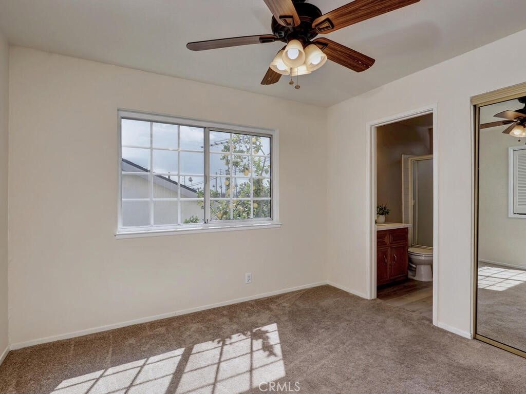 Bathroom, Empty room, Interior