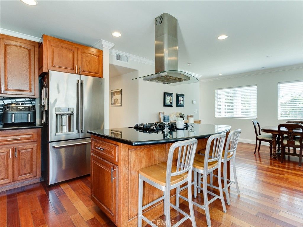 Dining room, Interior, Kitchen, Recessed Lighting, Stainless Steel Appliances, Wood Texture Flooring