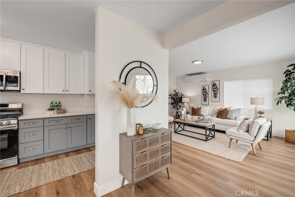 Interior, Kitchen, Living room, Recessed Lighting, Stainless Steel Appliances, Wood Texture Flooring