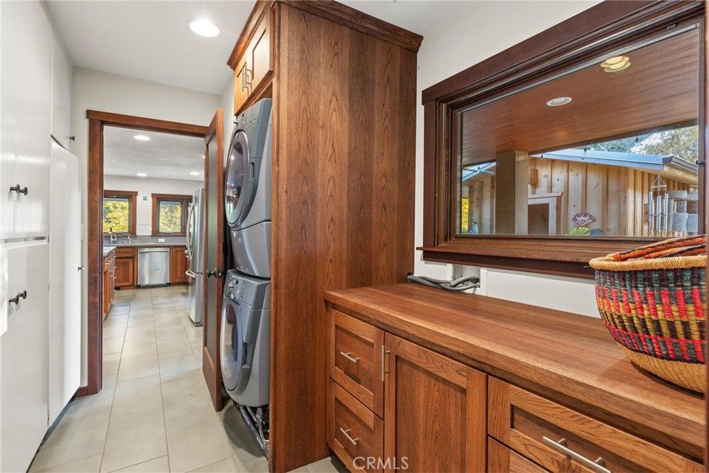 Interior, Recessed Lighting, Washer