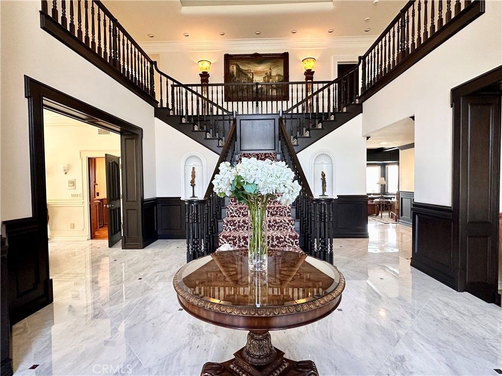 Interior, Marble, Recessed Lighting