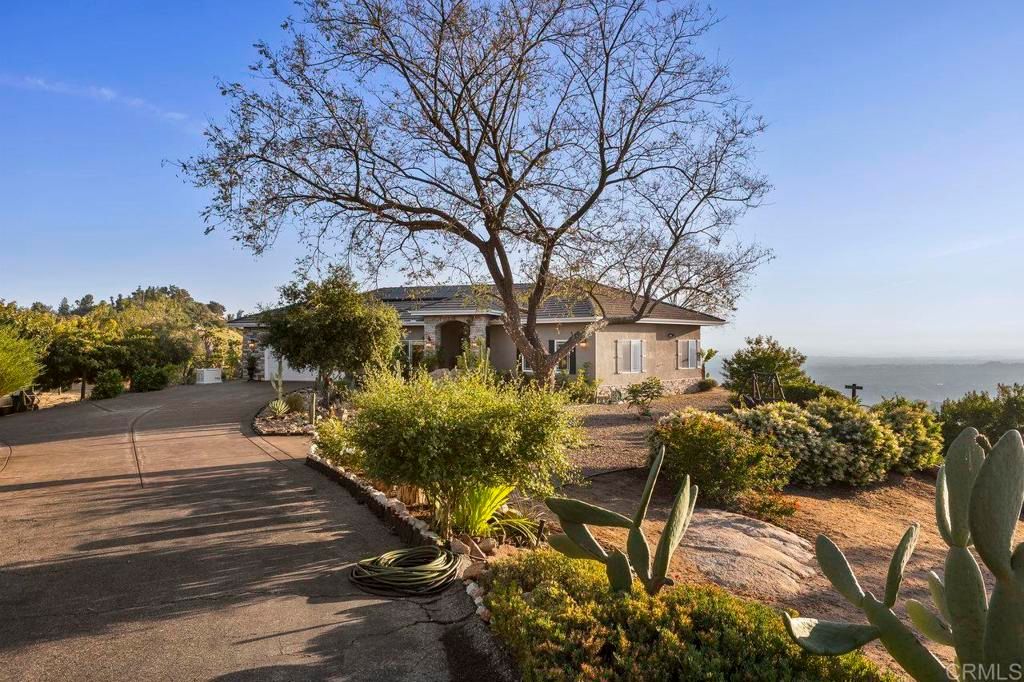 Backyard, Exterior, Water