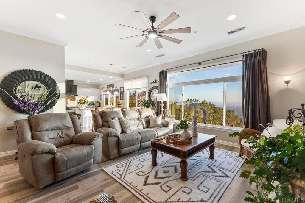 Interior, Kitchen, Living room, Pendant Lights, Recessed Lighting, Wood Texture Flooring