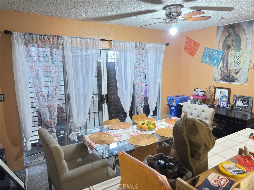 Dining room, Interior
