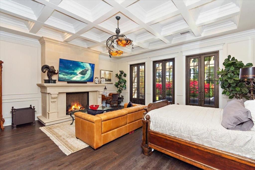 Bedroom, Fireplace, Interior, Pendant Lights, Wood Texture Flooring