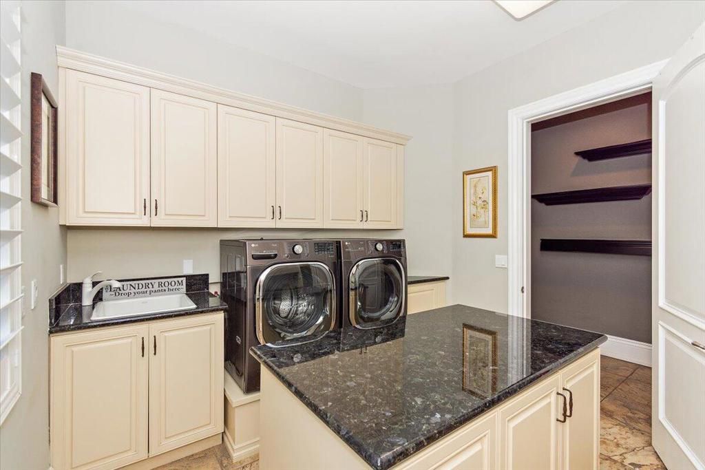 Interior, Washer