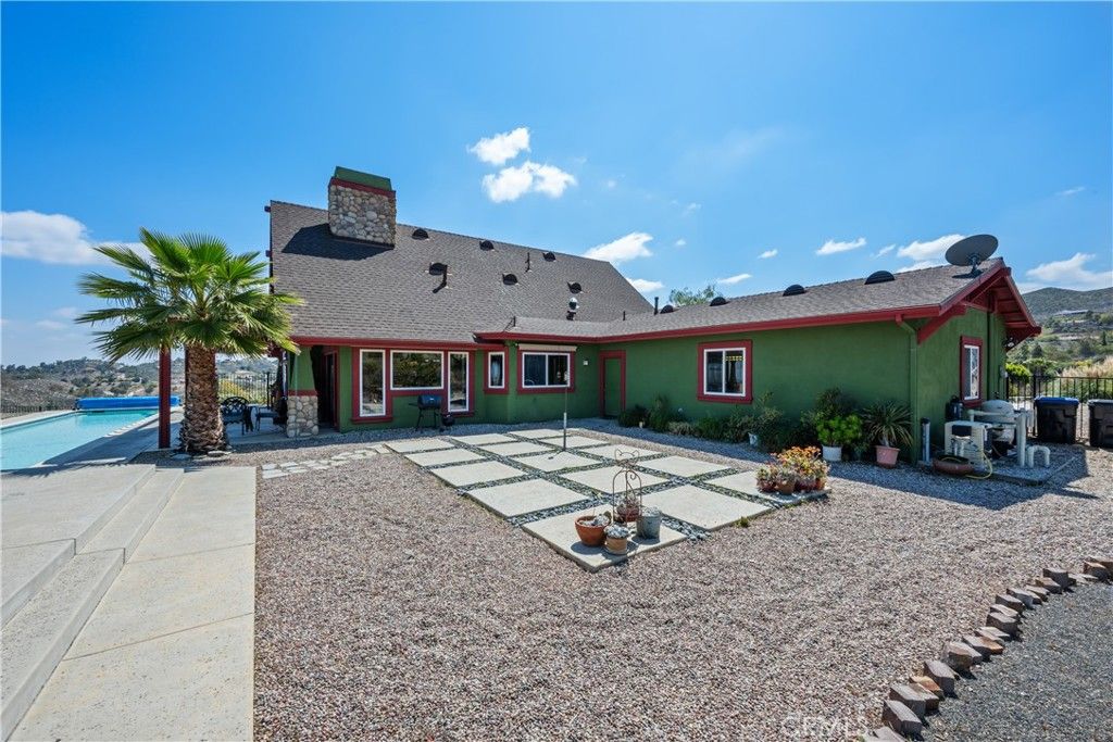 Backyard, Exterior, Pool