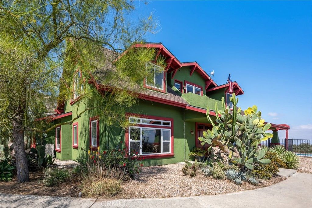 Exterior, Facade, American Craftsman