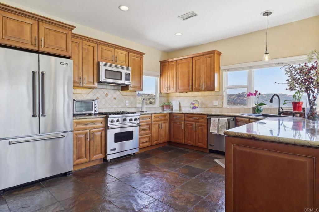 Interior, Kitchen, Pendant Lights, Recessed Lighting, Stainless Steel Appliances