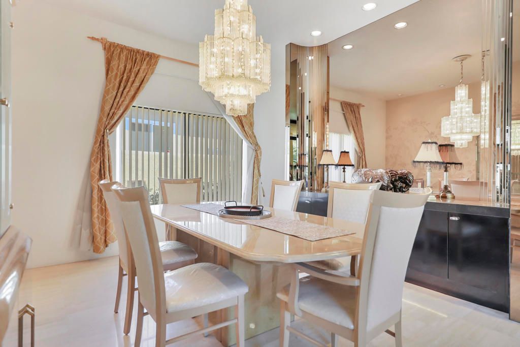 Chandelier, Dining room, Interior, Recessed Lighting
