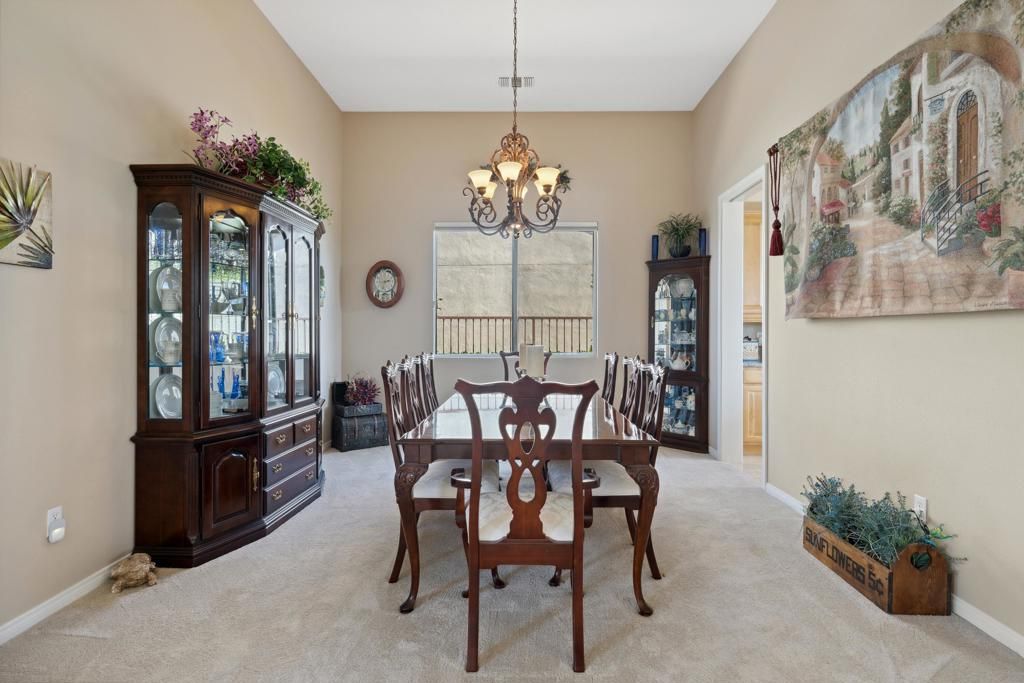 Chandelier, Dining room, Interior