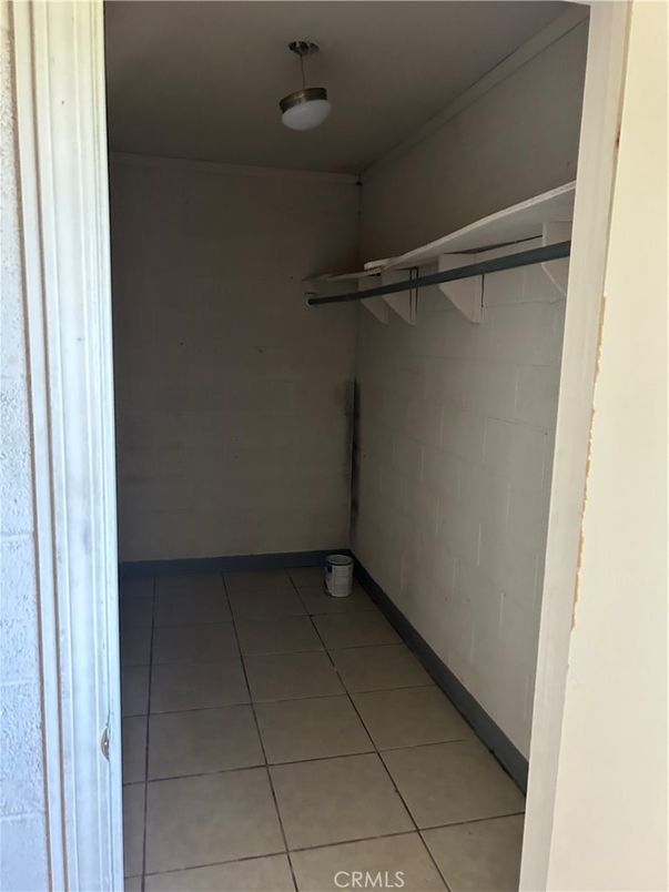 Interior, Walk-in Closets
