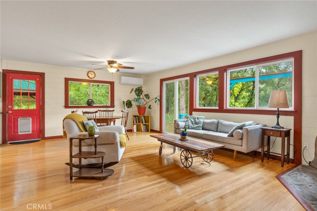 Dining room, Interior, Living room, Wood Texture Flooring