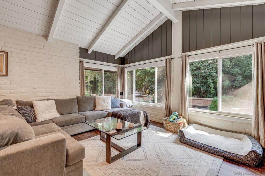 Interior, Living room, Stone Walls