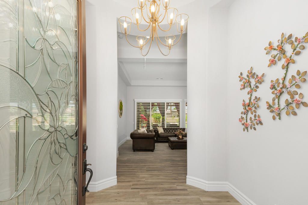 Chandelier, Interior, Wood Texture Flooring