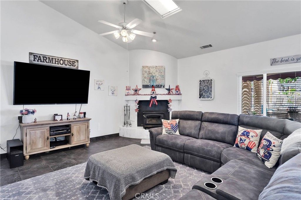 Fireplace, Interior, Living room