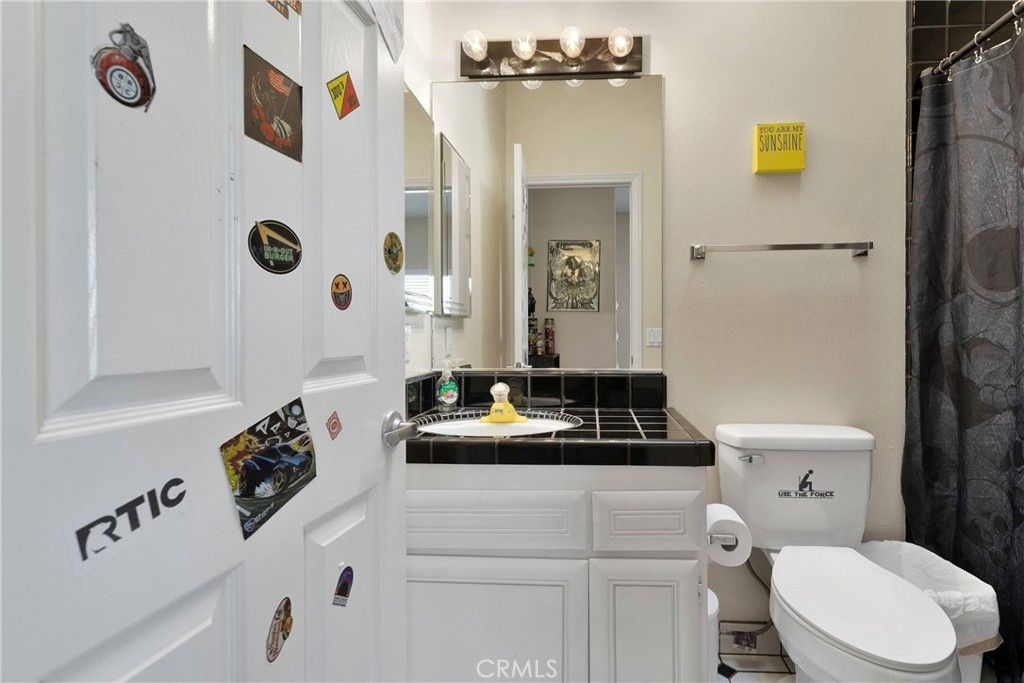 Bathroom, Interior, Tile Countertops
