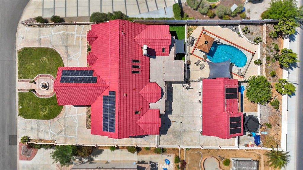 Exterior, Drone