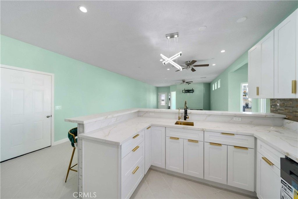 Interior, Kitchen, Recessed Lighting