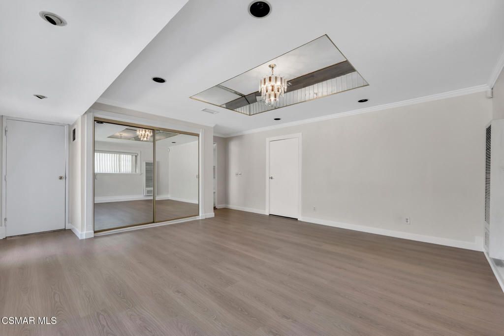 Chandelier, Empty room, Interior, Recessed Lighting, Wood Texture Flooring