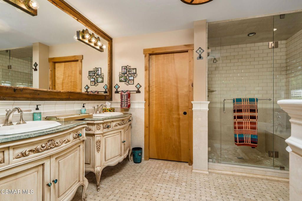 Bathroom, Dual Sink Vanities, Glass Shower, Interior