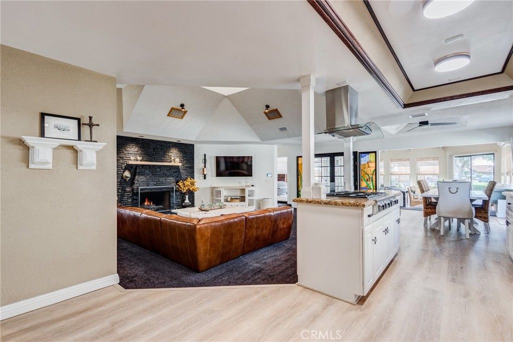 Dining room, Fireplace, Interior, Kitchen, Living room, Wood Texture Flooring