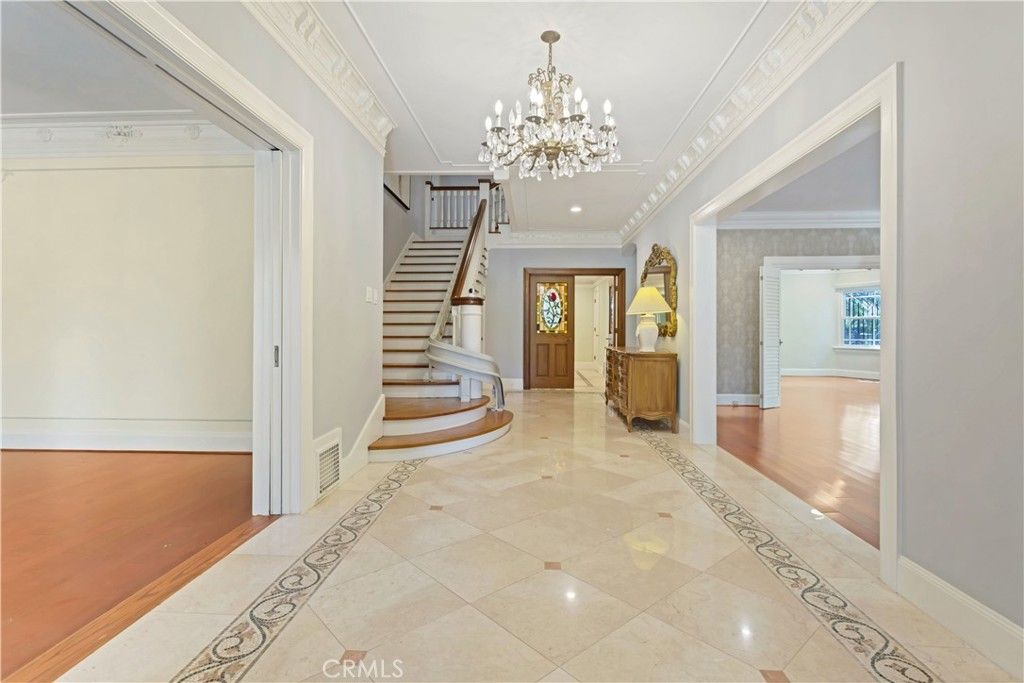 Chandelier, Interior, Recessed Lighting, Wood Texture Flooring