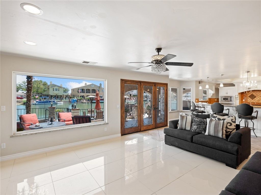 Dining room, Interior, Kitchen, Pendant Lights, Recessed Lighting